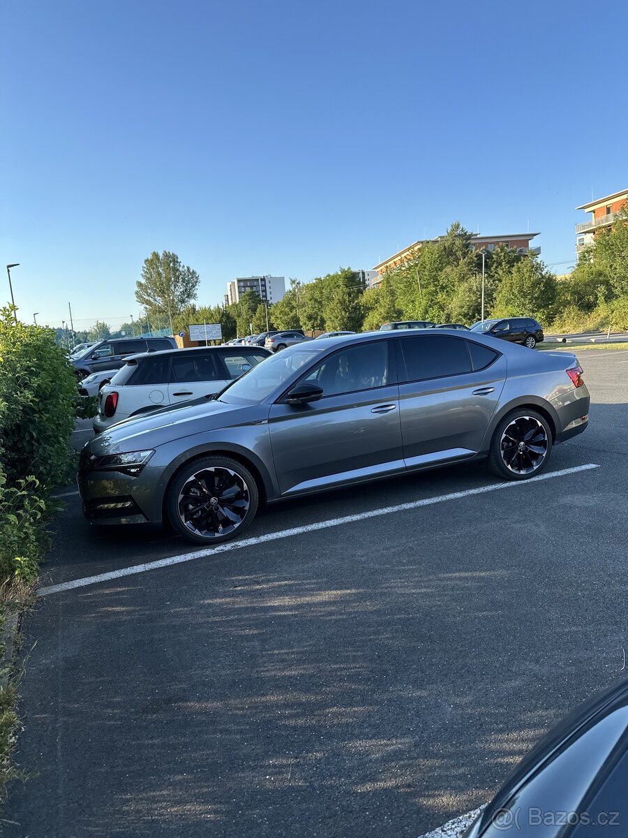 Škoda Superb Sport L. 206 kw