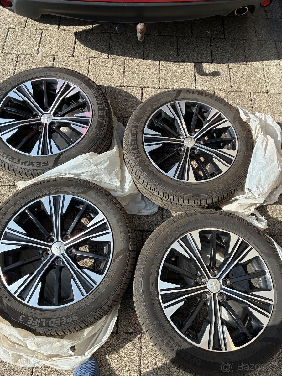 Letní pneu Semperit SPEED-LIFE 3 FR Rozměry: 225/55 R18