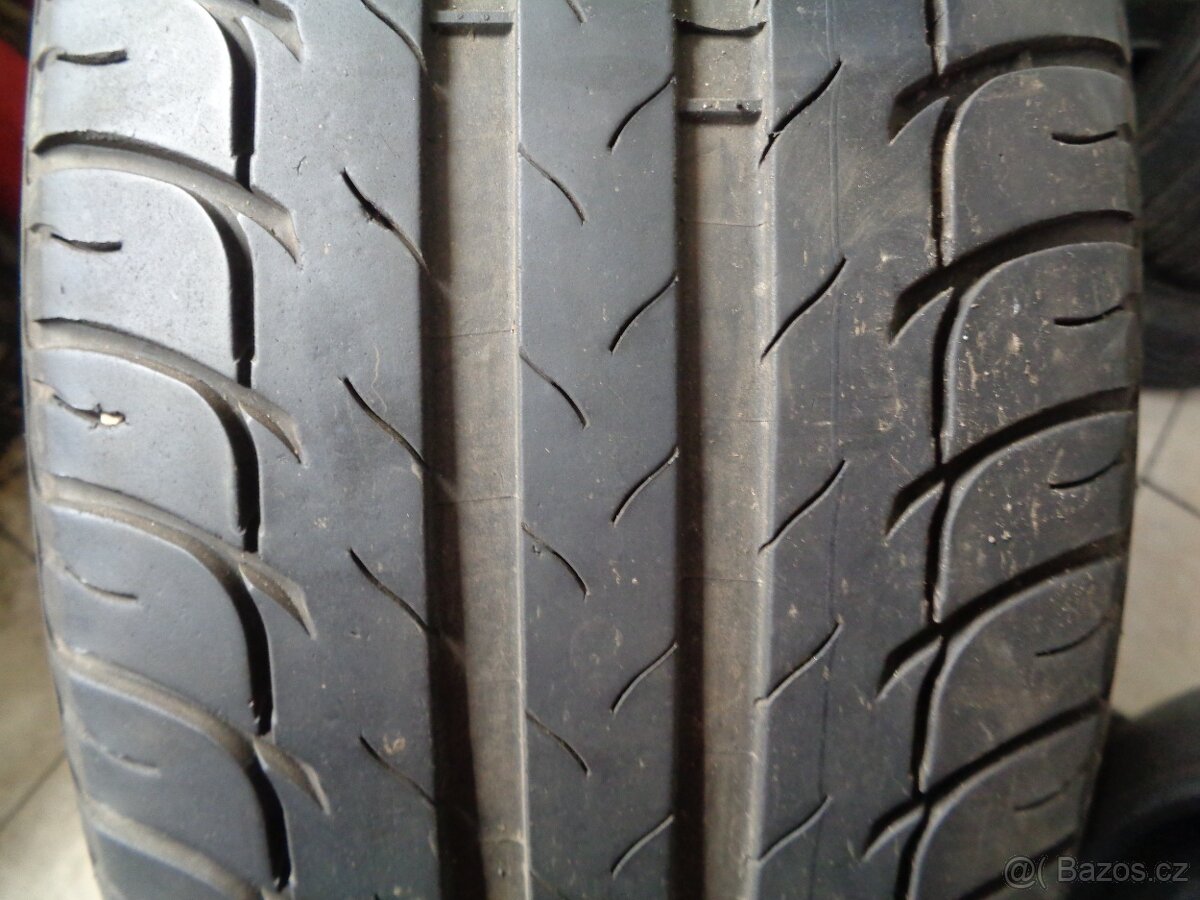 215/60 R16 BF GOODRICH (4,5mm) č.7059/g