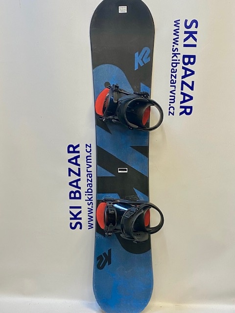 juniorský snowboard K2 140 cm
