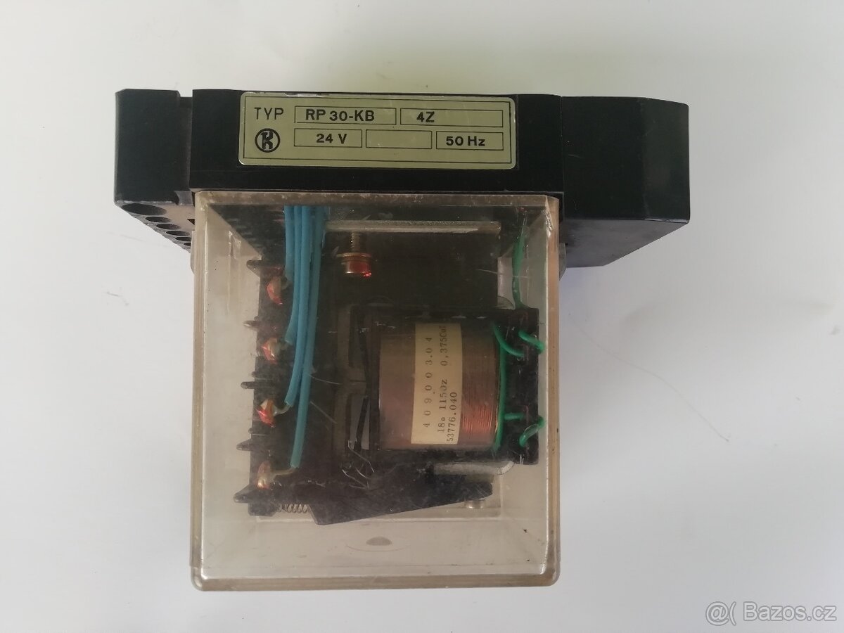 pomocné relé RP30-KB 24v 50 Hz