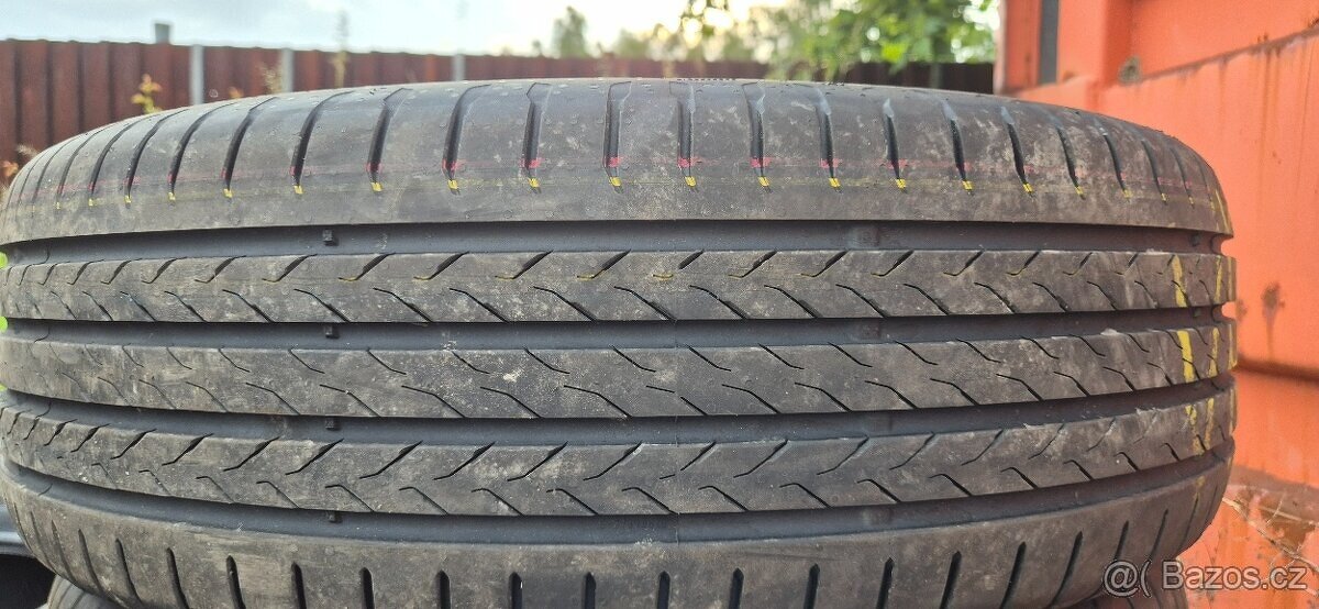 215/60 r18 Continental letní 99% cena za sadu215/60 R18 Cont