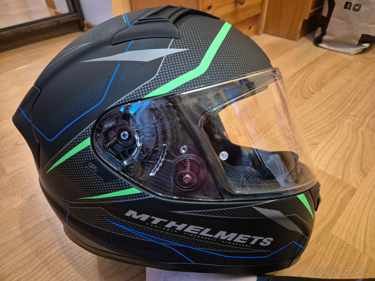 Pánská helma na motorku