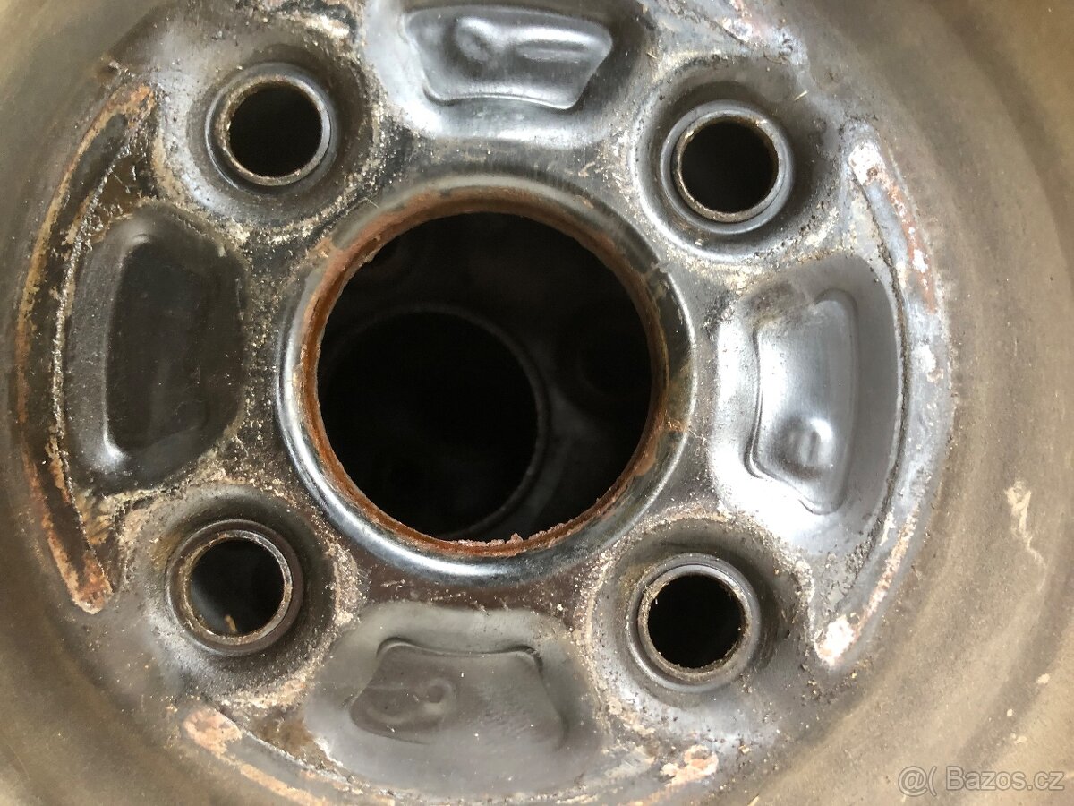 Plechové disky originál Toyota Yaris