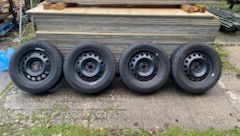 Zimní pneu Goodyear 215/65 R17