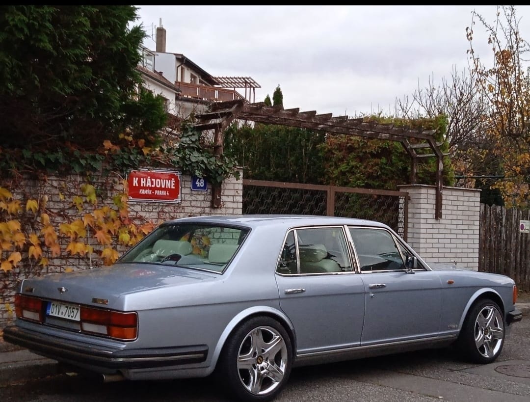 Bentley Mulsanne S motor V8 6,75, R.v 1989, vozidlo je dovez