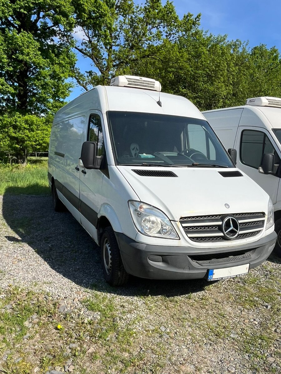 Mercedes Benz Sprinter 418 CDI chlaďák