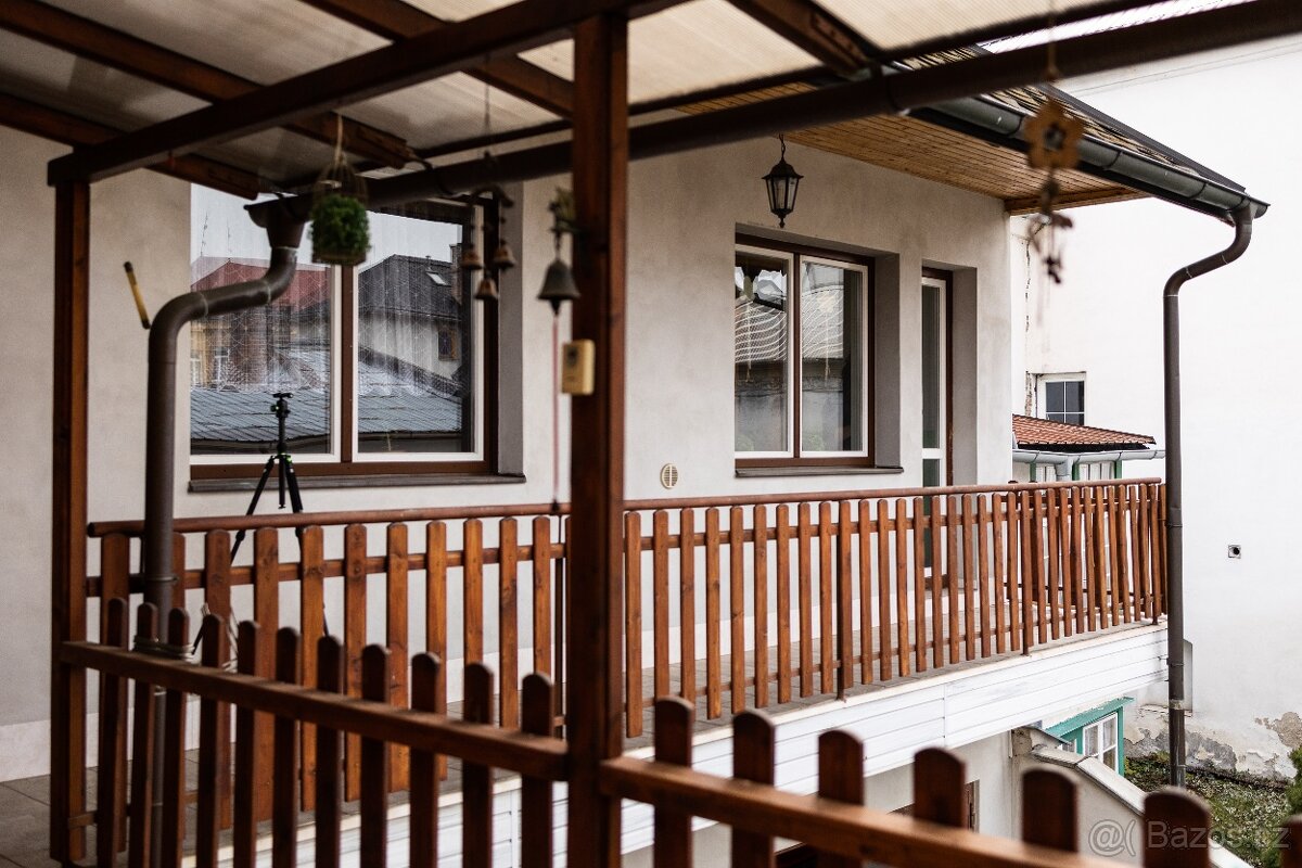 Litovel, Vlašímova, vícegenerační RD se zahradou