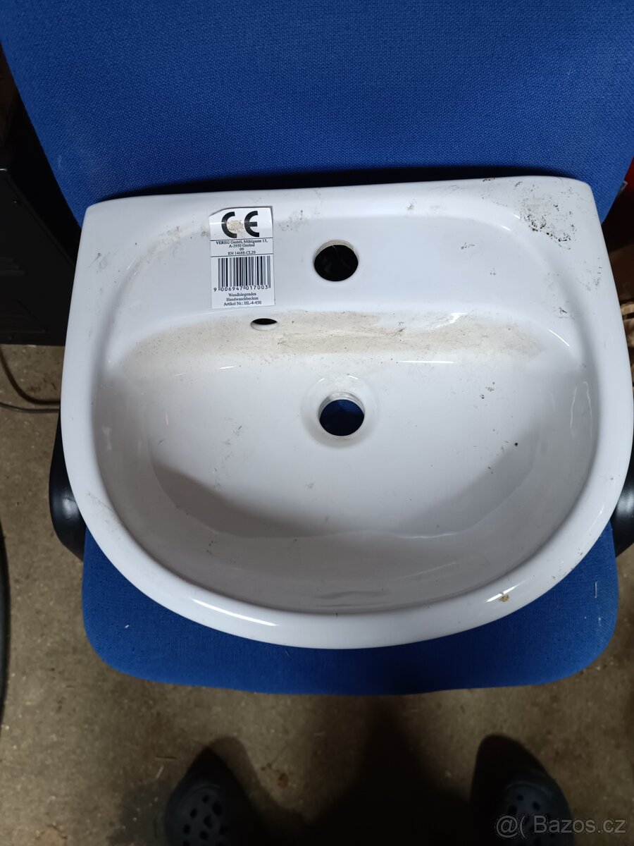 Umyvadlo 45 cm