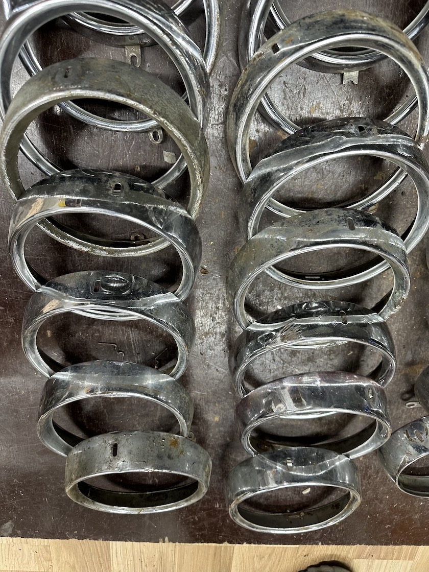 Predám rámeček svetla JAWA ČZ 175 250 350 PAn KYV