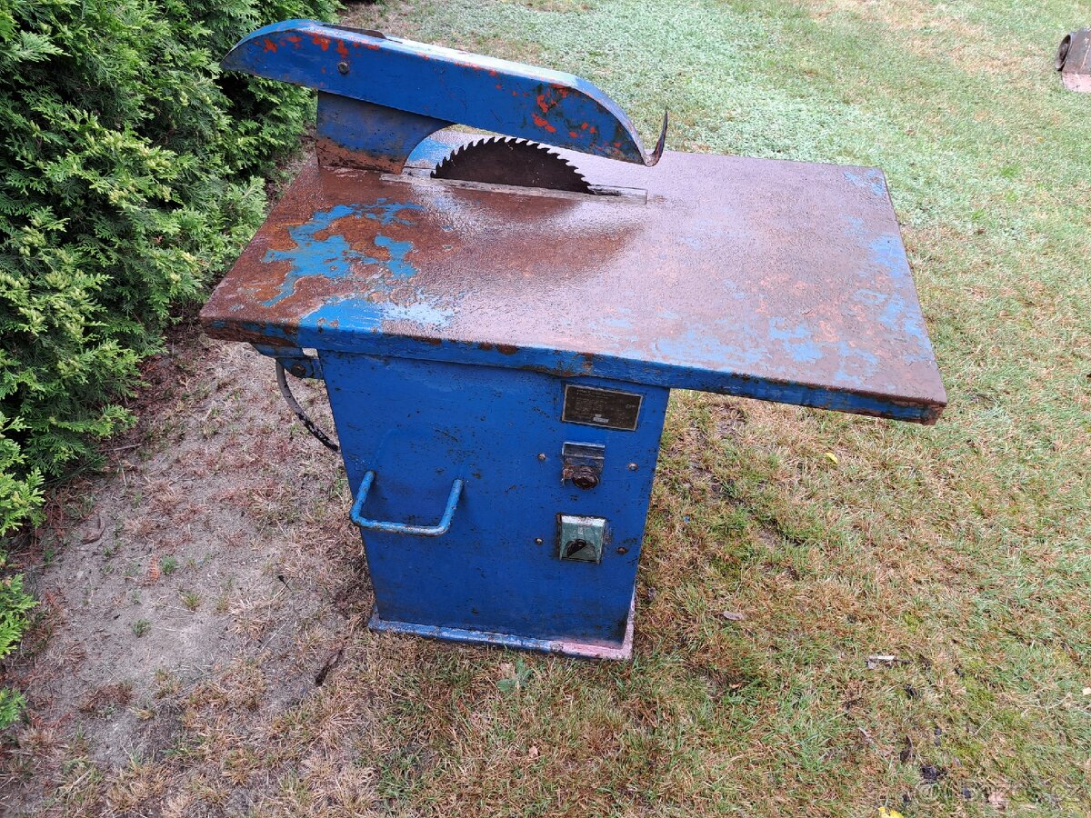 Starší stolová pila