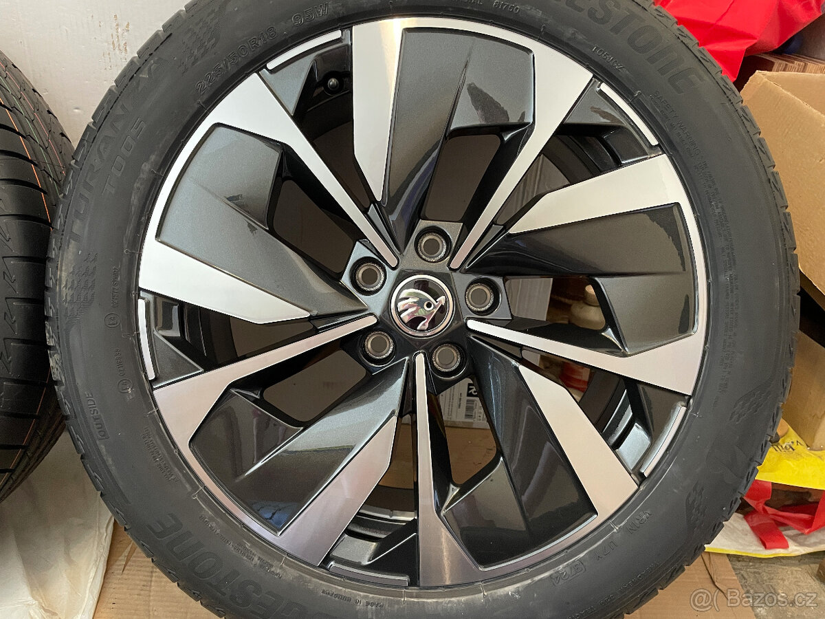 ŠKODA KAROQ NOVÁ R18 MIRAN letní BRIDGESTONE DOT2024