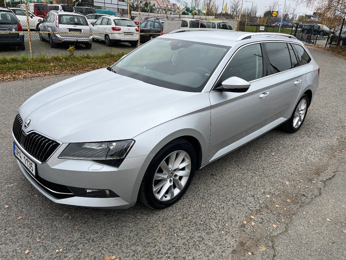 Škoda Superb 2.0tdi 140kw manuál po servisu nehavarované