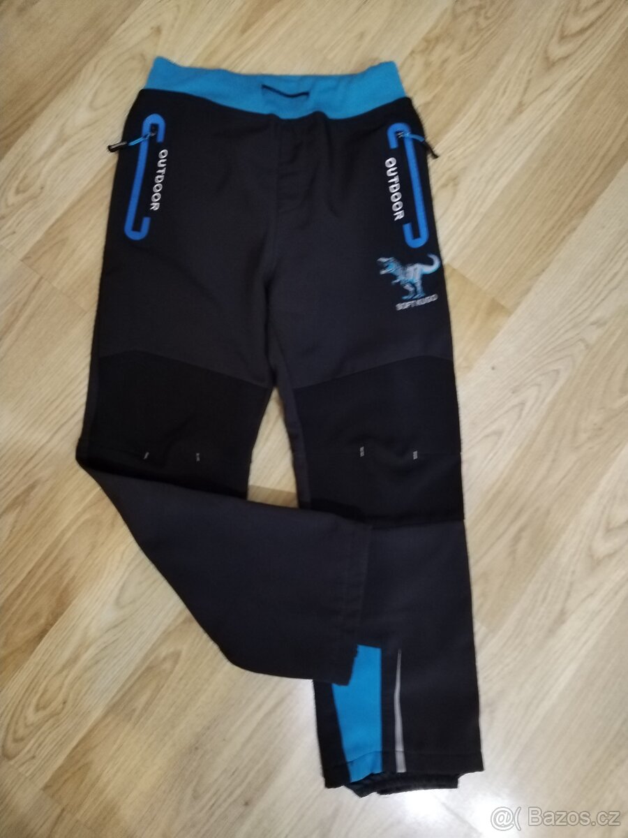 Zateplené softshellové kalhoty vel.134