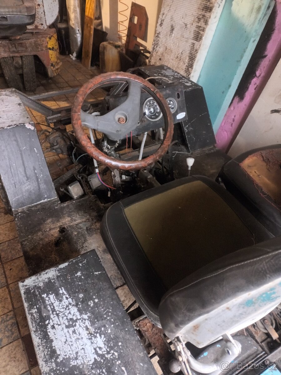 Trakturek domácí vyroby