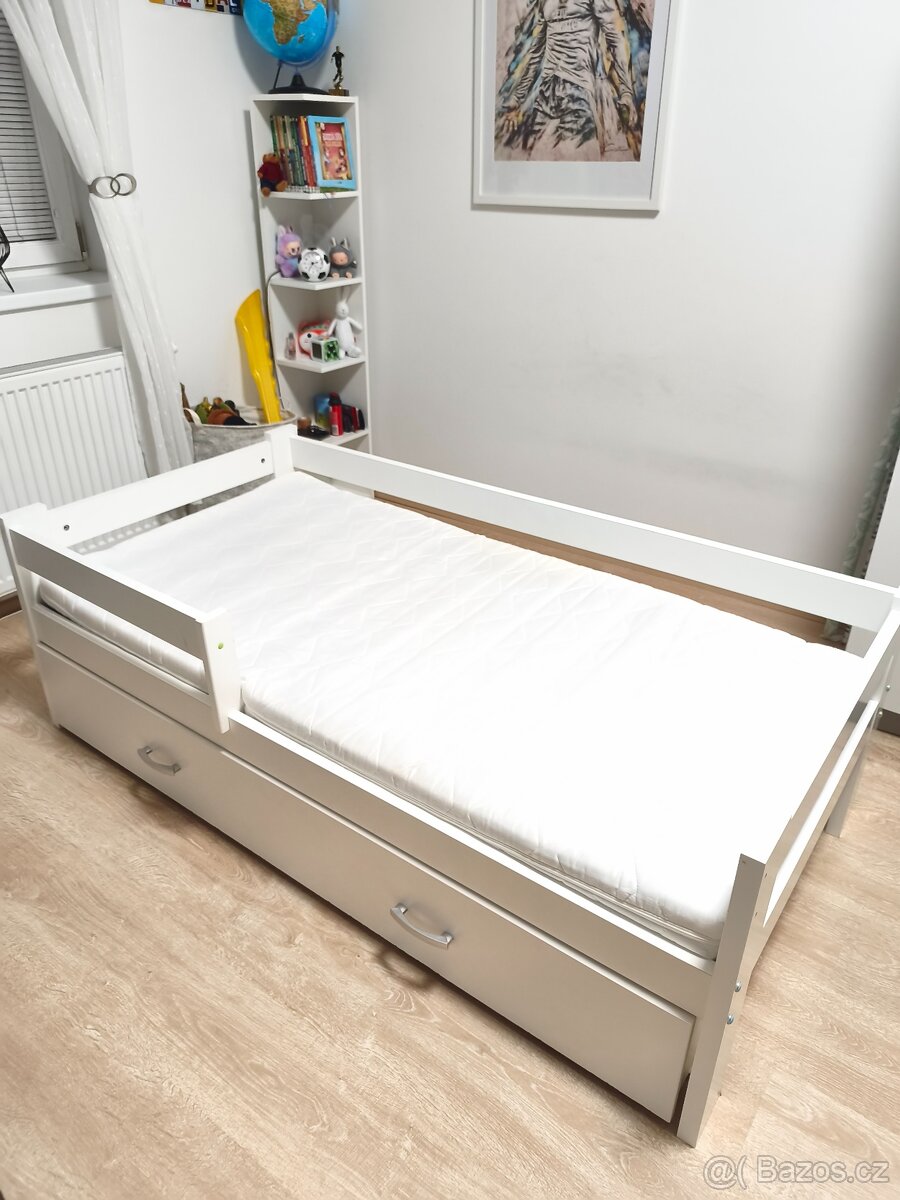 Dětská postel