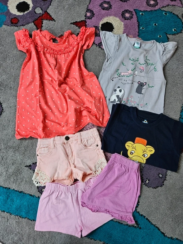 Set oblečení pro holčičku v.110