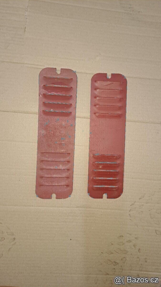 Krycí plech bŕzd na Zetor - -