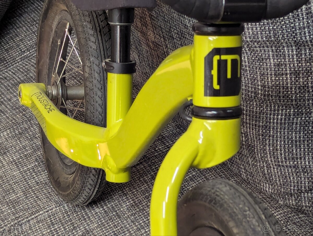 Moustache Mercedi 12"