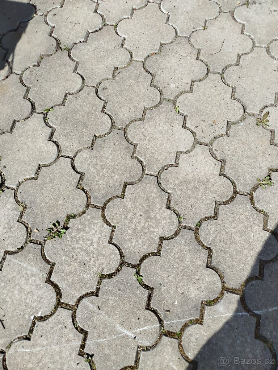 Zámková dlažba za odvoz
