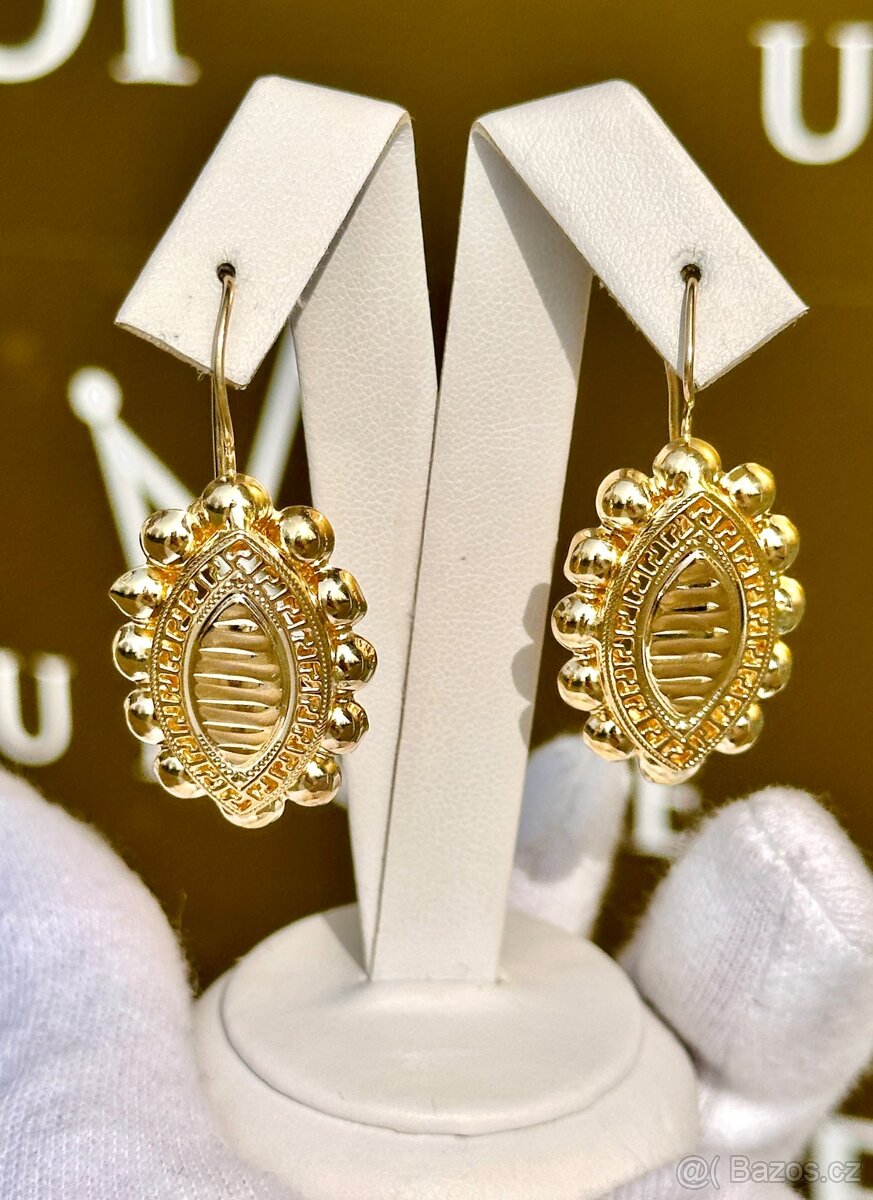 Zlaté náušnice 4,16g