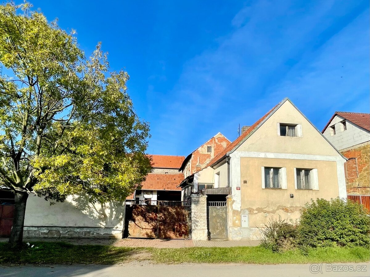 Prodej malé zemědělské usedlosti 100 m² s pozemkem 617 m²