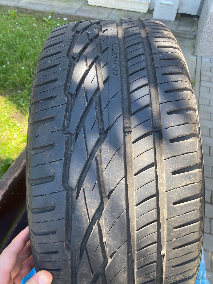 Letní pneu 235/55 R18