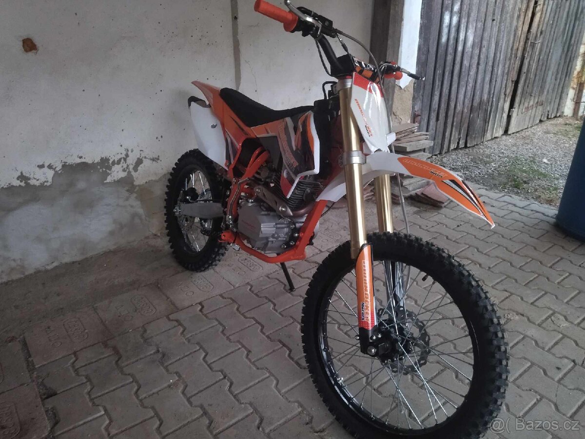Minirocket Pitrock 250cc
