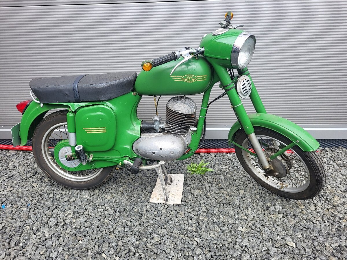 ČZ 175 typ 450 s doklady Sport 470