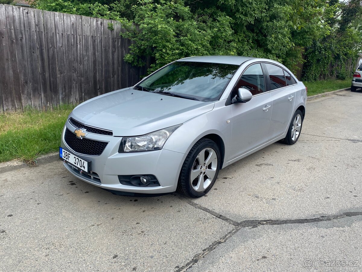 Chevrolet Cruze 1.8 benzin