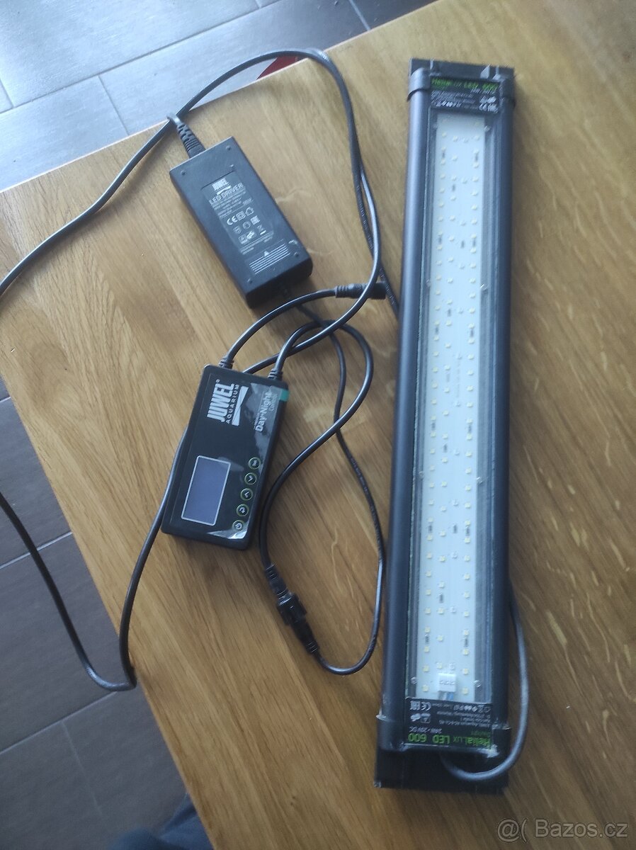Prodám led osvětlení akvária