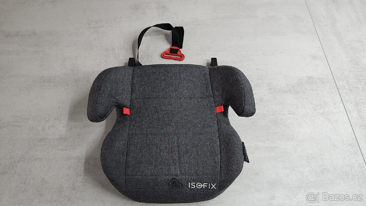 Dětský podsedák do auta