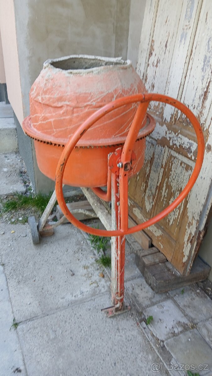 Stavební míchačka 230V