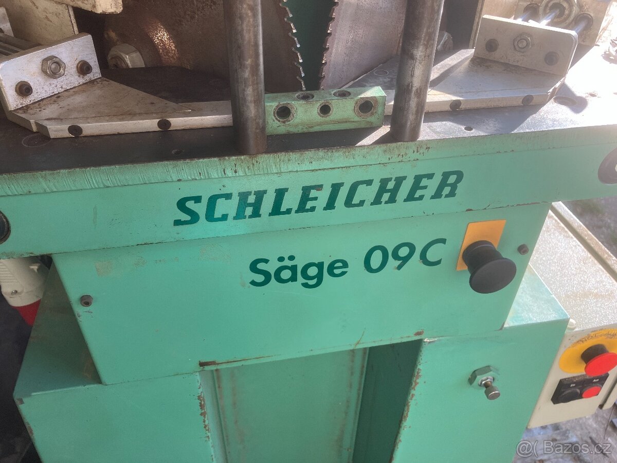 Dvoukotoučová úhlová pila na obrazové rámy Schleicher 09C