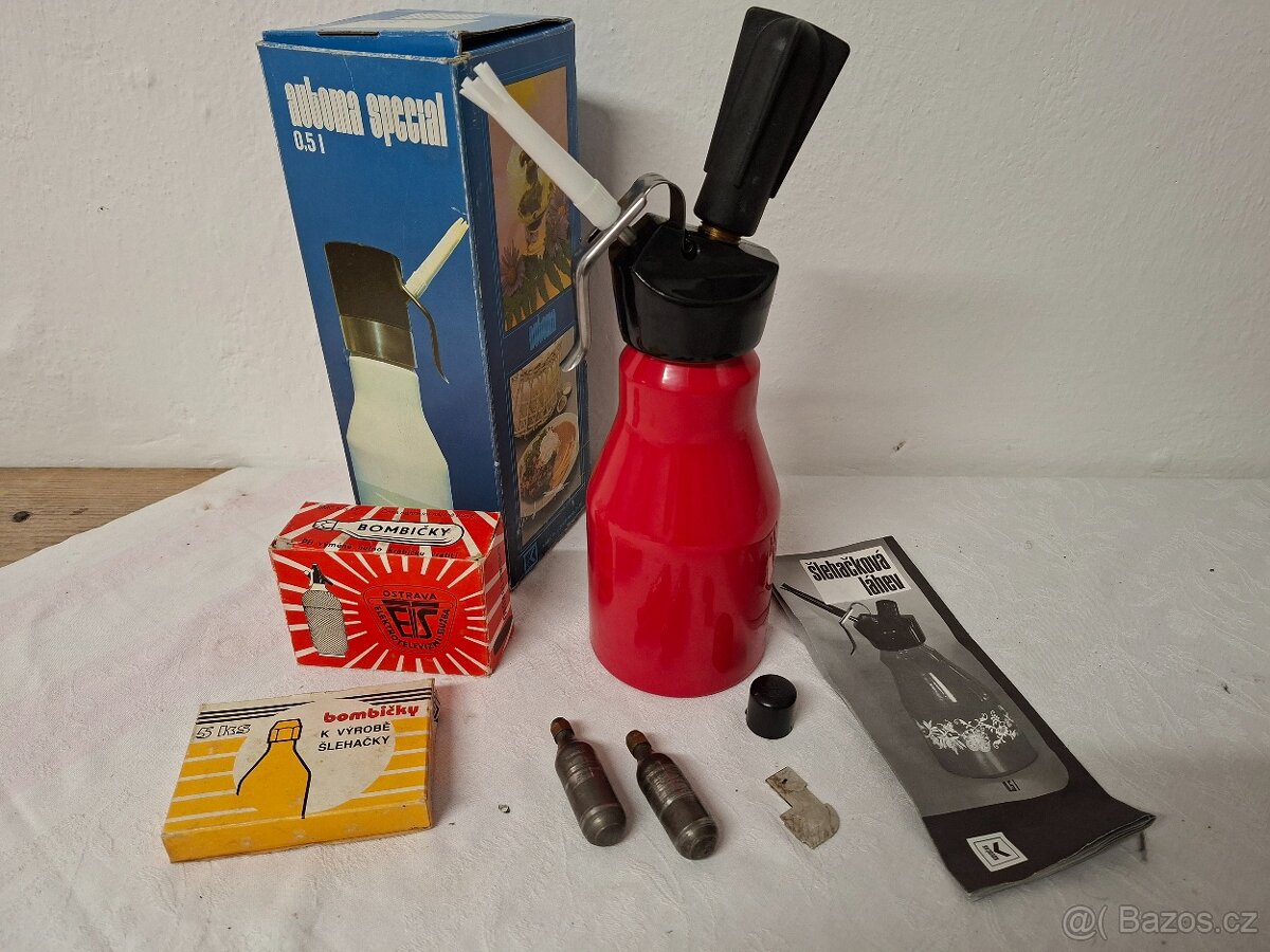 Šlehačková láhev, retro