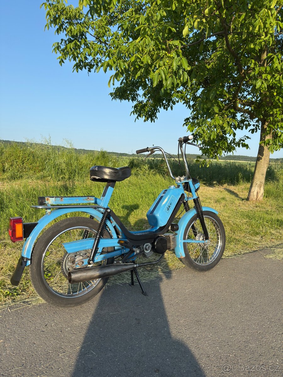 Babetta 215 s motorem z 210