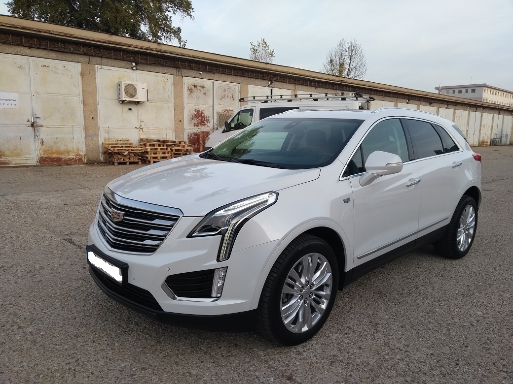 2019_CADILLAC XT5 3.6L V6 4x4_EU model_599.000Kč netto_