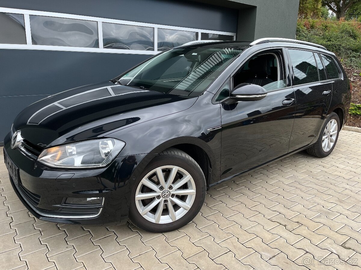 Volkswagen Golf VII 2.0 TDI Lounge, kombi 2016, 165tis.km
