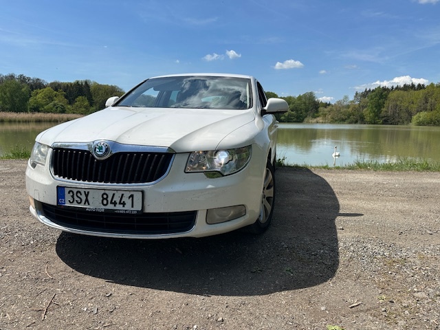 Škoda Superb 1.6 TDi 77kW Ambition 2012