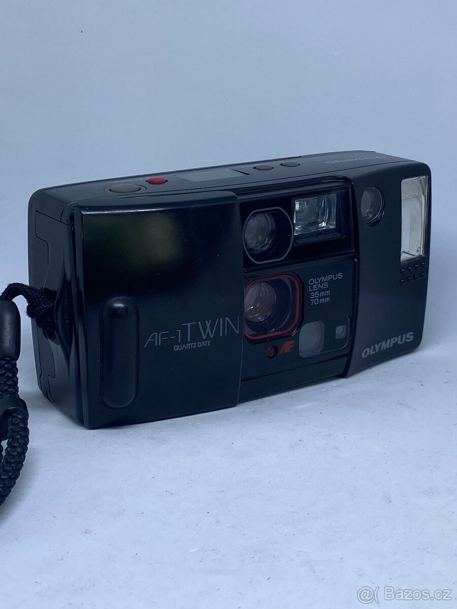 📷 Olympus AF-1 Twin – kompaktnà fotoaparát s dvojitým objek