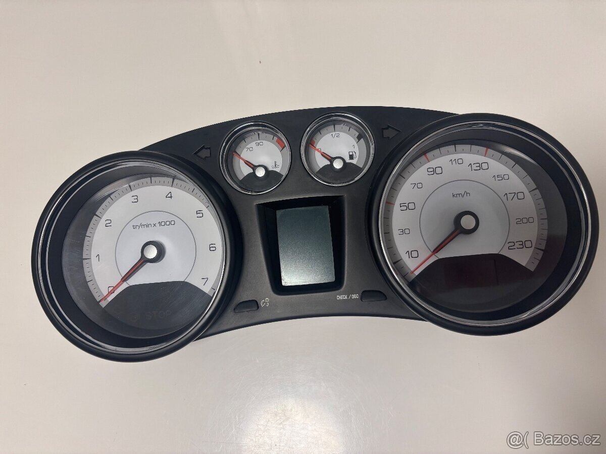Peugeot 308,207