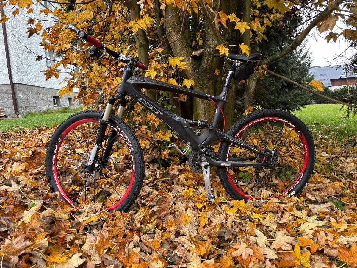 GT Zaskar Carbon, Fox Float RP23, výborný stav
