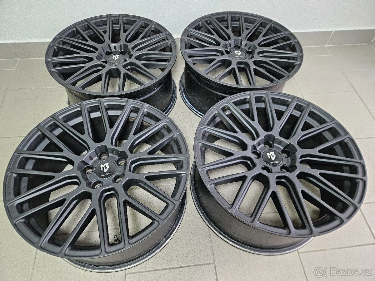 Disky MB Desing KV4 _ 5x112 20" - Top