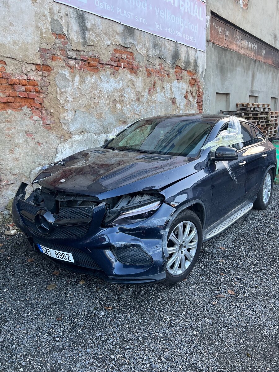 Mercedes Benz Gle coupe 400