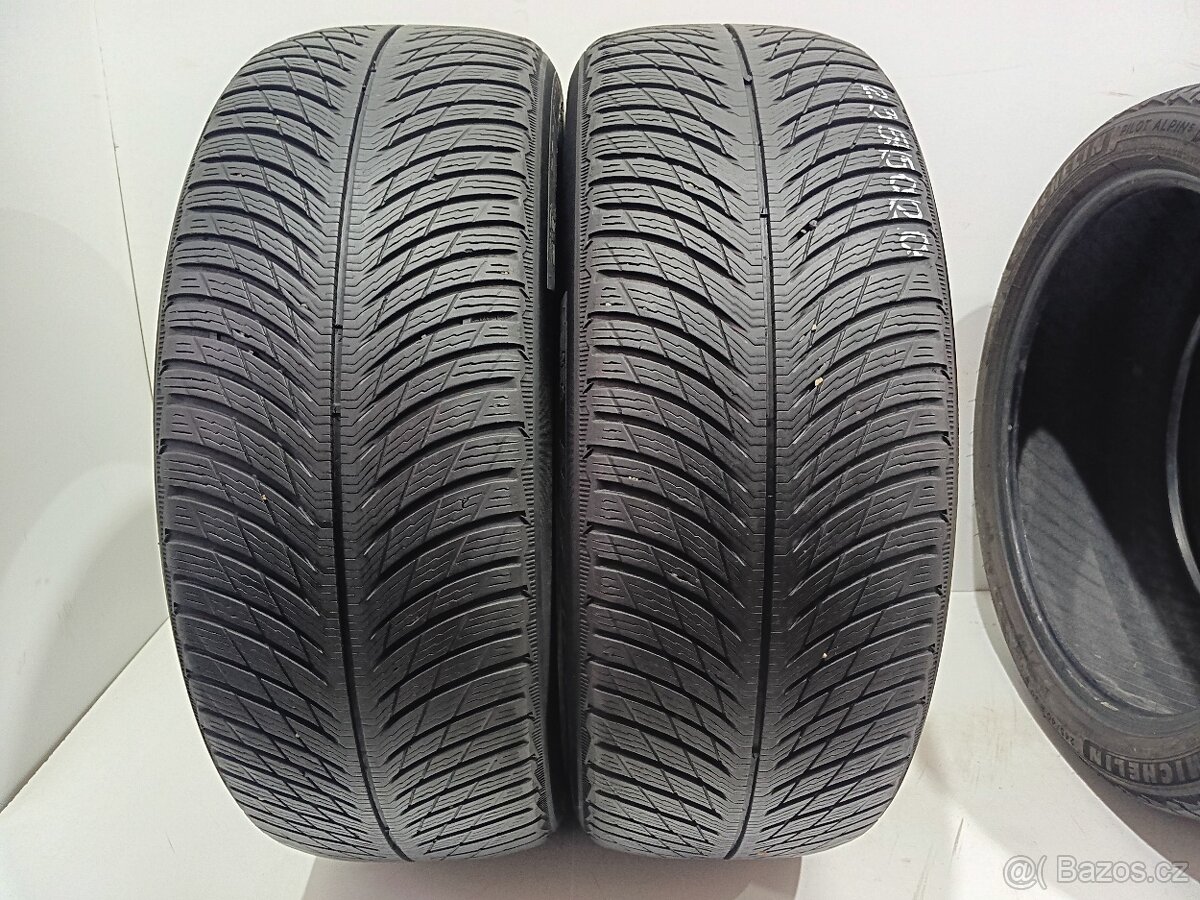 2ks zimní pneu 235/50/20 Michelin