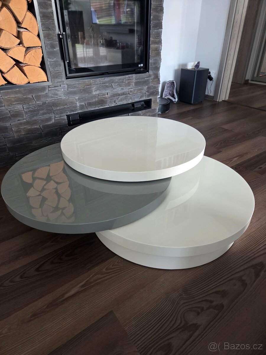 Dizajnový konferenční stůl