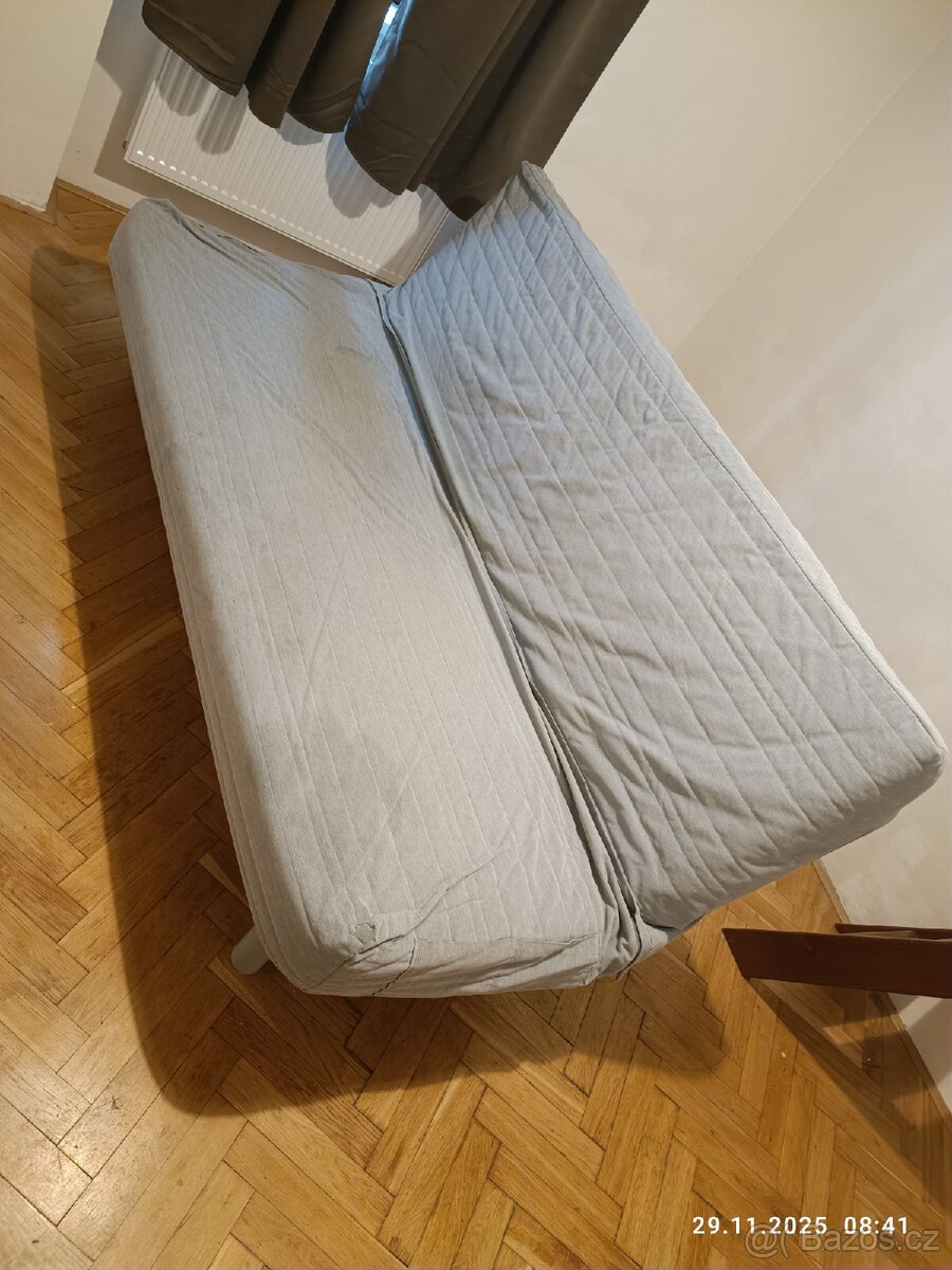 Rozkladaci pohovka za odvoz