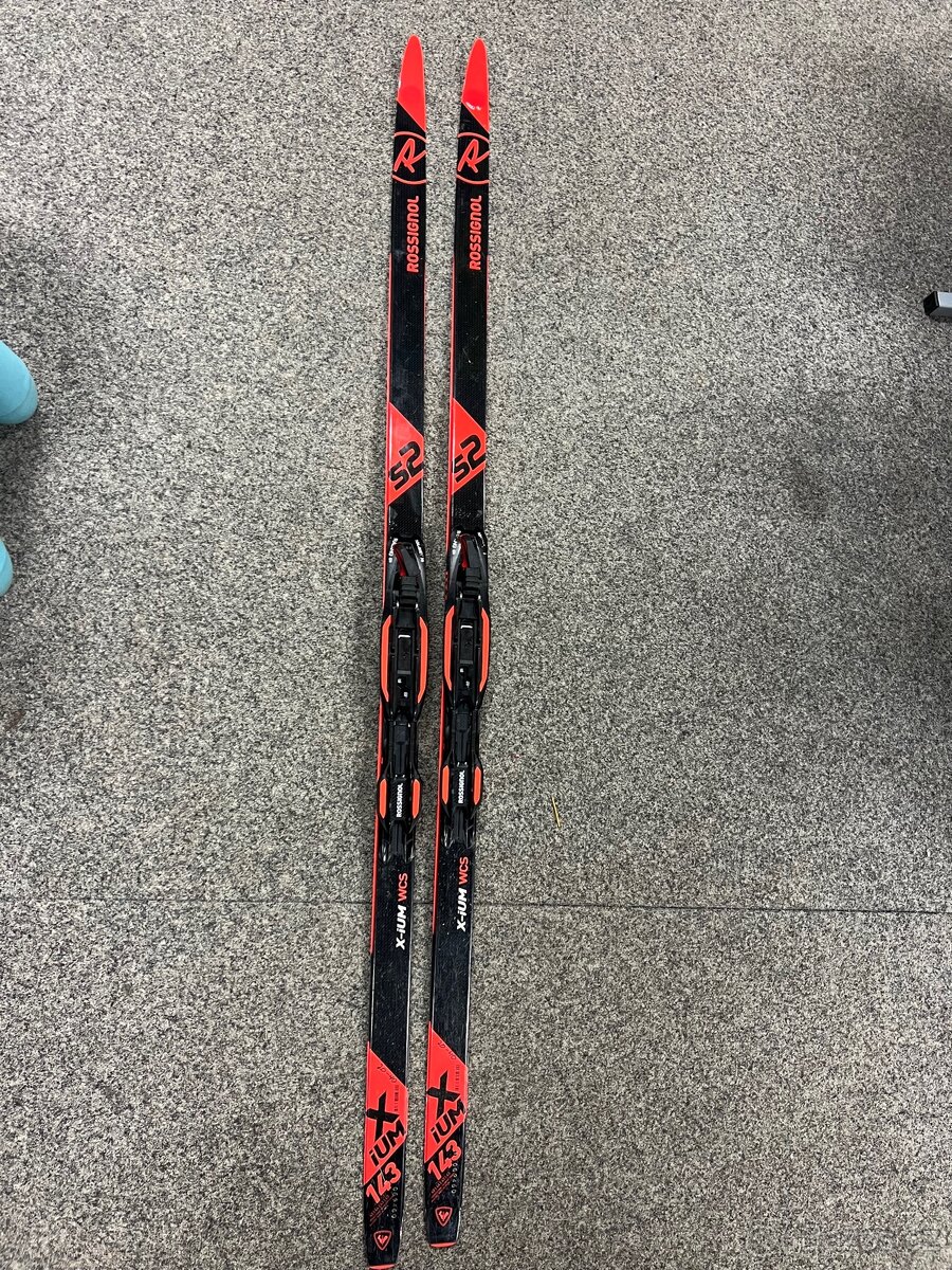 Juniorské běžky Rossignol X-IUM WCS S2 - 143cm
