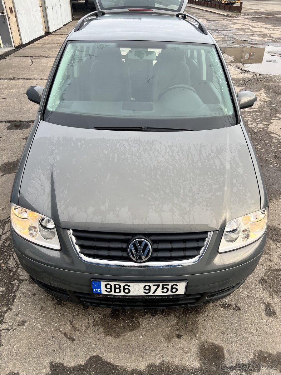 Náhradní díly VW Touran LA7Y