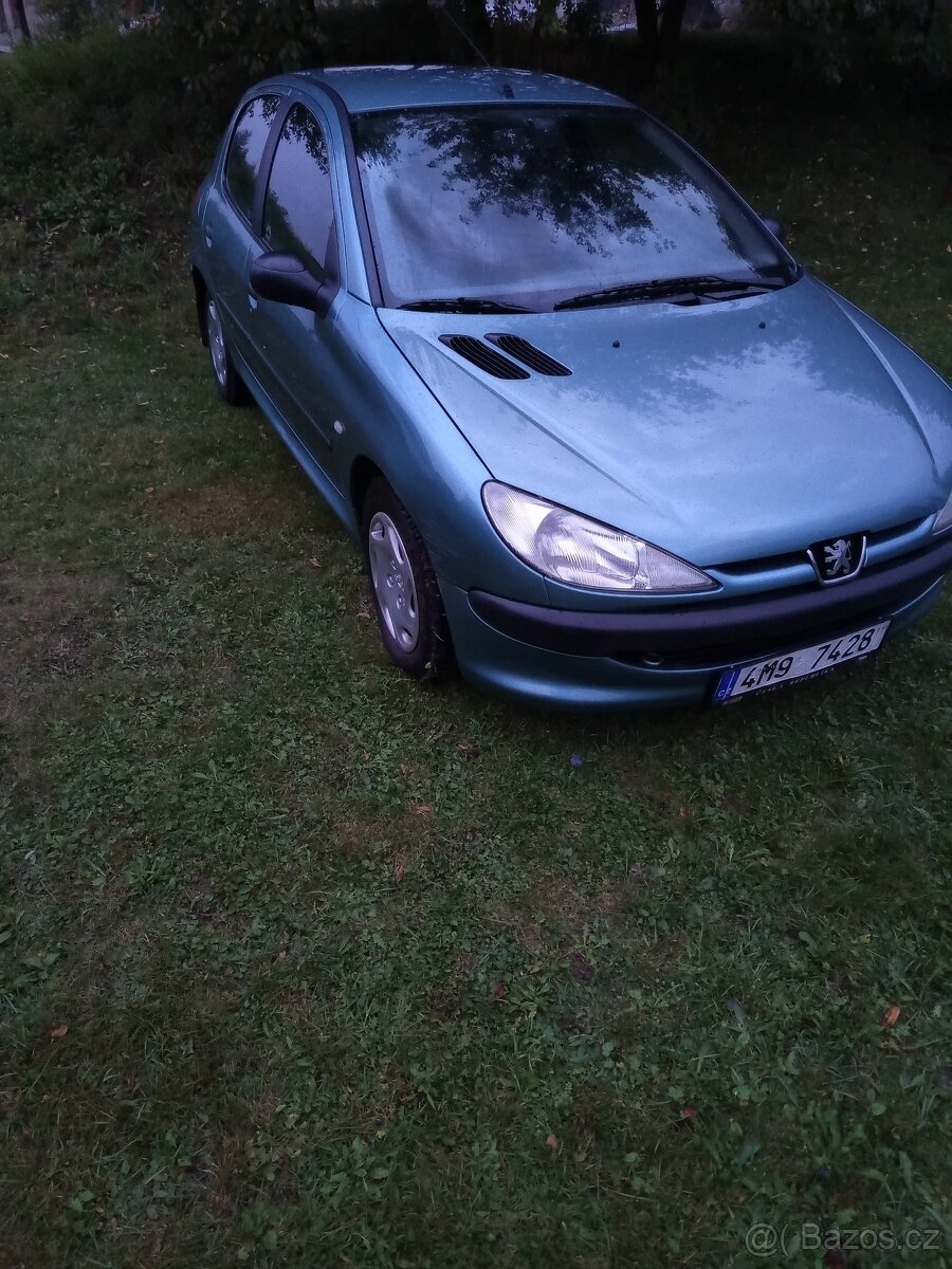 Peugeot 206